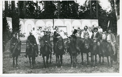 Vabaõhuetendus "Kalevipoeg ja Sarvik"  duplicate photo