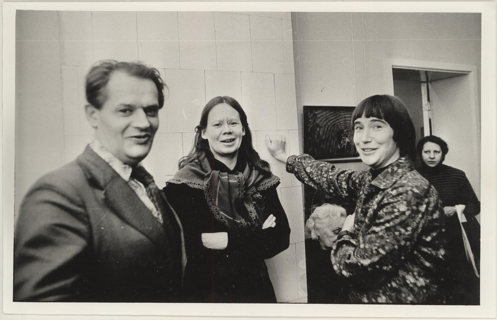 K. Põllu vestleb Udmurdimaa-muljetest lektooriumis 1981.a. veebruaris.