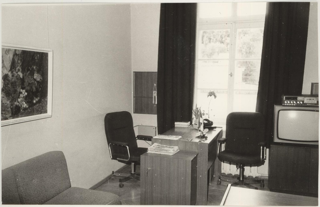 Kivisilla Pildigalerii tööruum 1988.a.