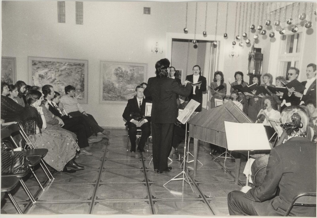 Jõulukontsert Kivisilla Pildigaleriis 24.12.1989.a.