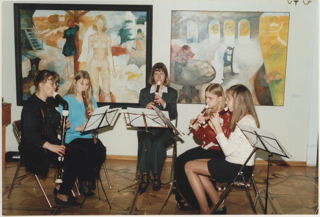 Tabasalu plokkflöödiansambli kontsert Kivisilla Pildigaleriis  25.01.1997.