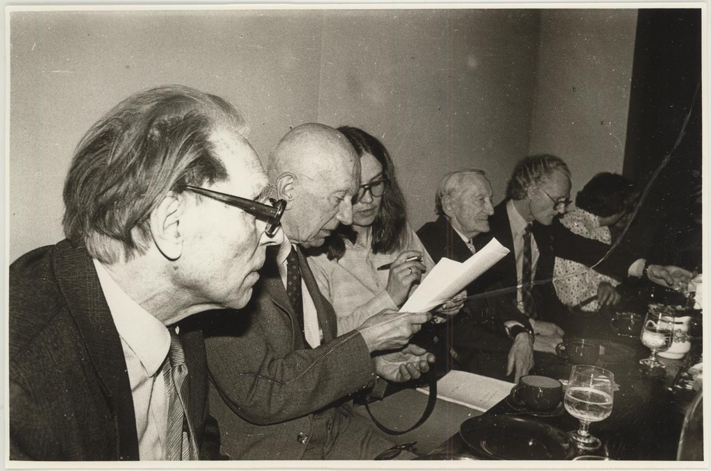 Kunstiteadlane V. Ermi 80.juubeli tähistamine Tartu Kunstnike Majas 1985.a. mais.