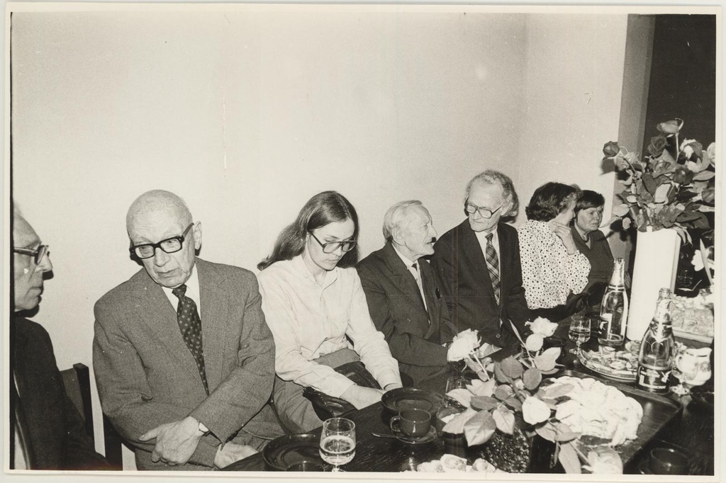 Kunstiteadlane V. Ermi 80.juubeli tähistamine Tartu Kunstnike Majas 1985.a. mais.