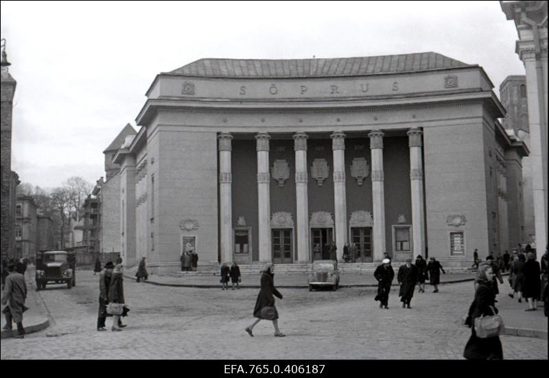 Vaade kinole Sõprus.