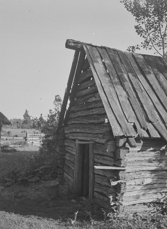 Mihkli talu tammepalkidest suveköögi ots, Mätasselja k, Kärla khk