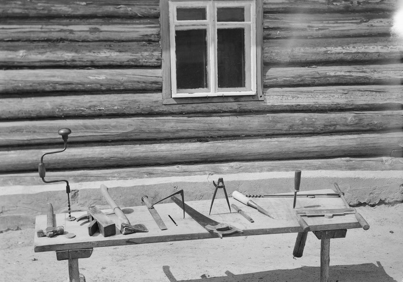 Vankri- ja reemeistri Mihkel Sippo tööriistu Sippo talus, Vanaküla, Eesti-Ingeri