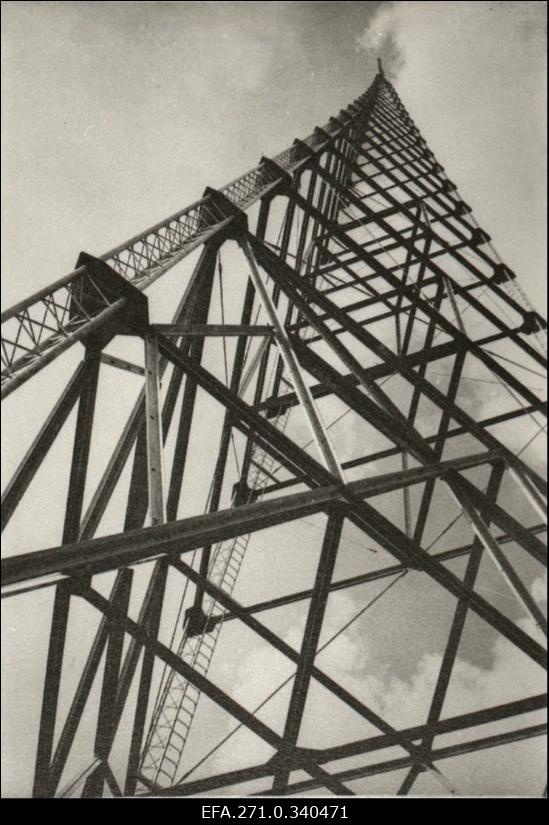 Foto Tallinna Fotoklubi 1. aastaraamatust 1938. Türi raadiomast.