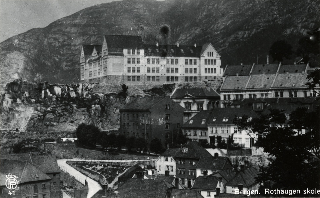 Bergen, Rothaugen skole (Bergen)