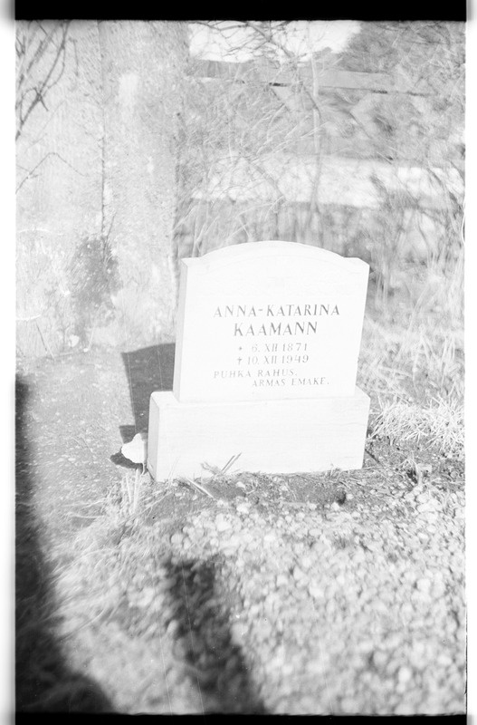 Käsmu kalmistu, Anna-Katarina Kaamann (1871-1949) hauatähis