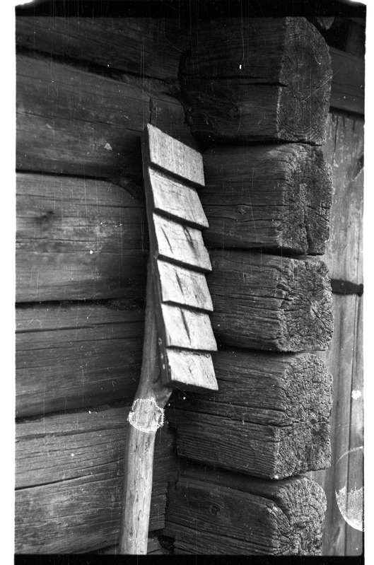 Katuselabidas, Uuri, Inga talu