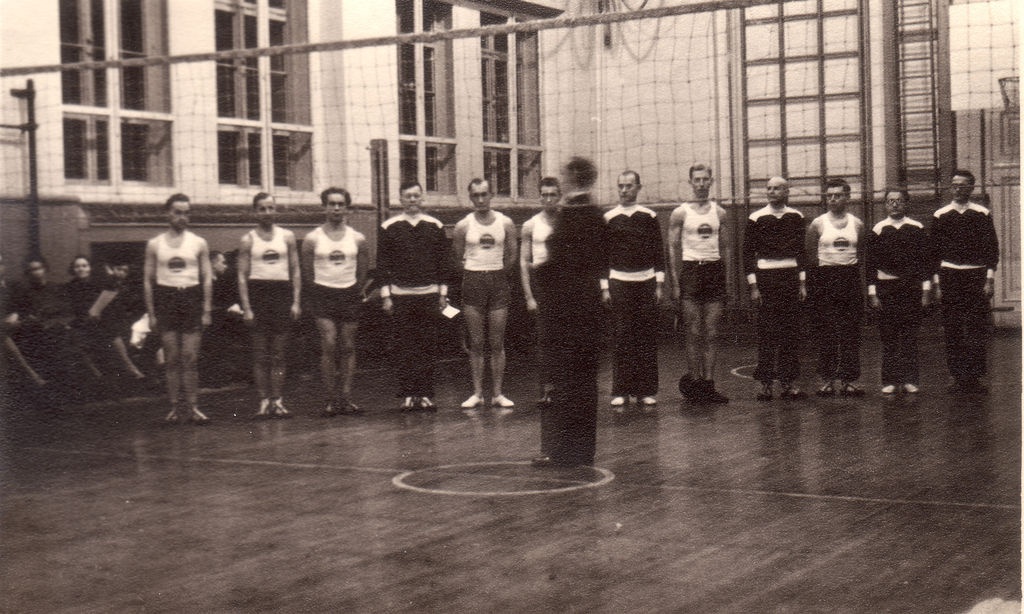 Tallinna Tehnikaülikooli ja Tartu Ülikooli õppejõudude võrkpallikohtumine 1938
