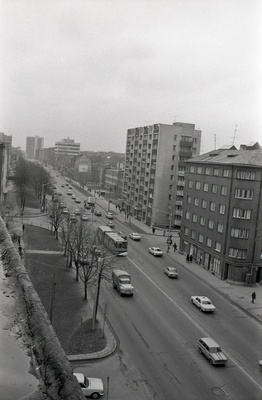 Liivalaia 32 elamu katuselt, Liivalaia tänava hoonestus Tõnismäe suunas  similar photo