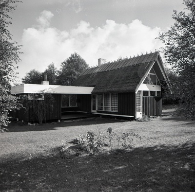 Suvila Rannamõisa suvilakooperatiivis Romantik. Maja nr 36. EAL 1986 fotokonkurss, foto seeriast 36/62  similar photo