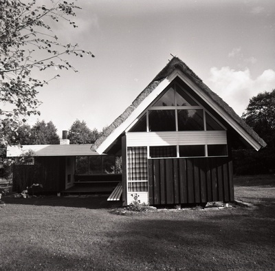 Suvila Rannamõisa suvilakooperatiivis Romantik. Maja nr 36. EAL 1986 fotokonkurss, foto seeriast 36/62  similar photo