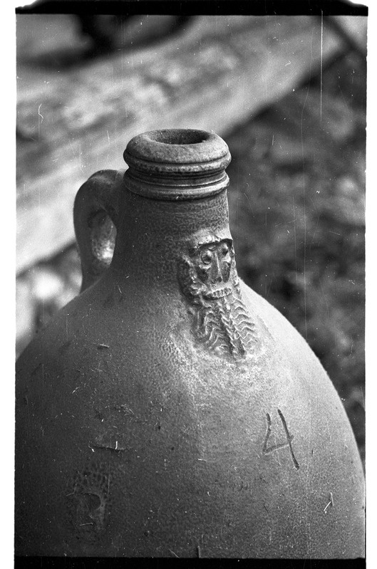 Keraamiline pudel (fragment), Tõugu (Lahemaa), Hansu/Hansurahva talu