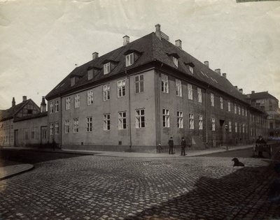 None  duplicate photo