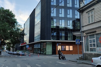 Sakala tn 17 elamu ja keemiline puhastus. Rekonstuktsioon: Herbert Johanson. Lammutatud rephoto
