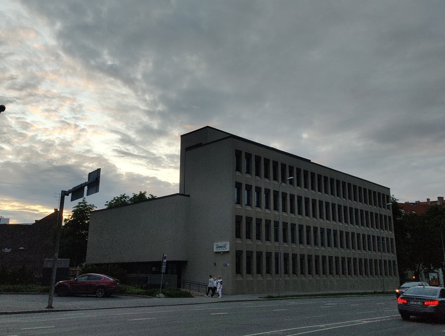 EKP Rajoonikomitee hoone Tallinnas, vaade. Arhitekt Malle Kusma rephoto