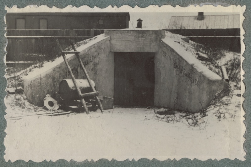 Tallinn-Väike teejaoskond: bensiinihoidla, 1950. aastate algus.