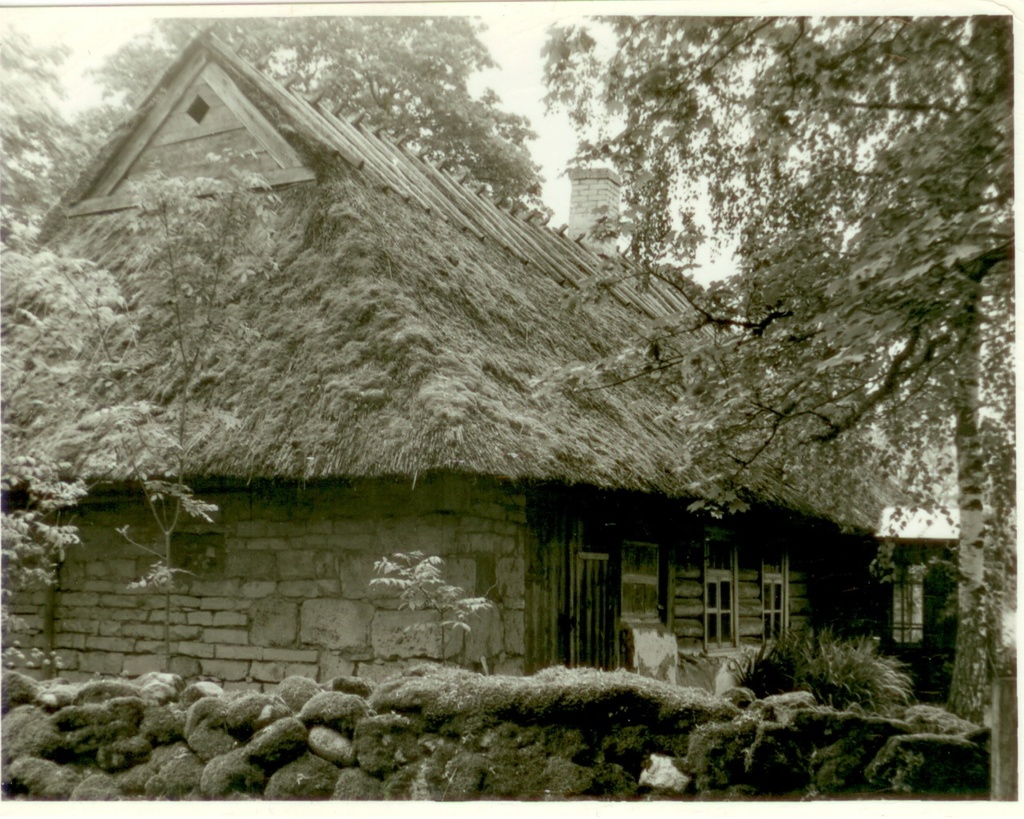 Roogkatusega maja 50-60-ndatel