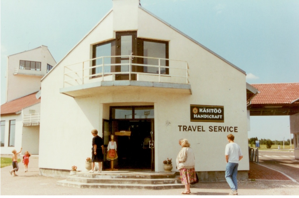 Kuivastu käsitööpood