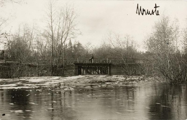 Fotopostkaart - Uruste, Audru vesiveski, ~1932