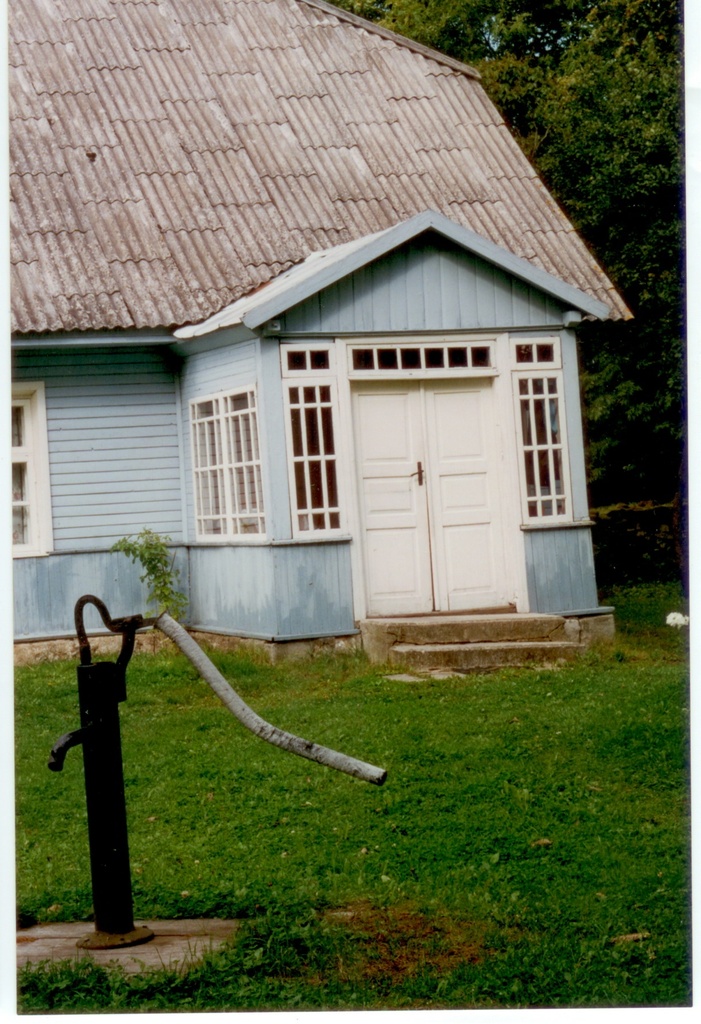 Vanatoa t. elumaja eeskoda
