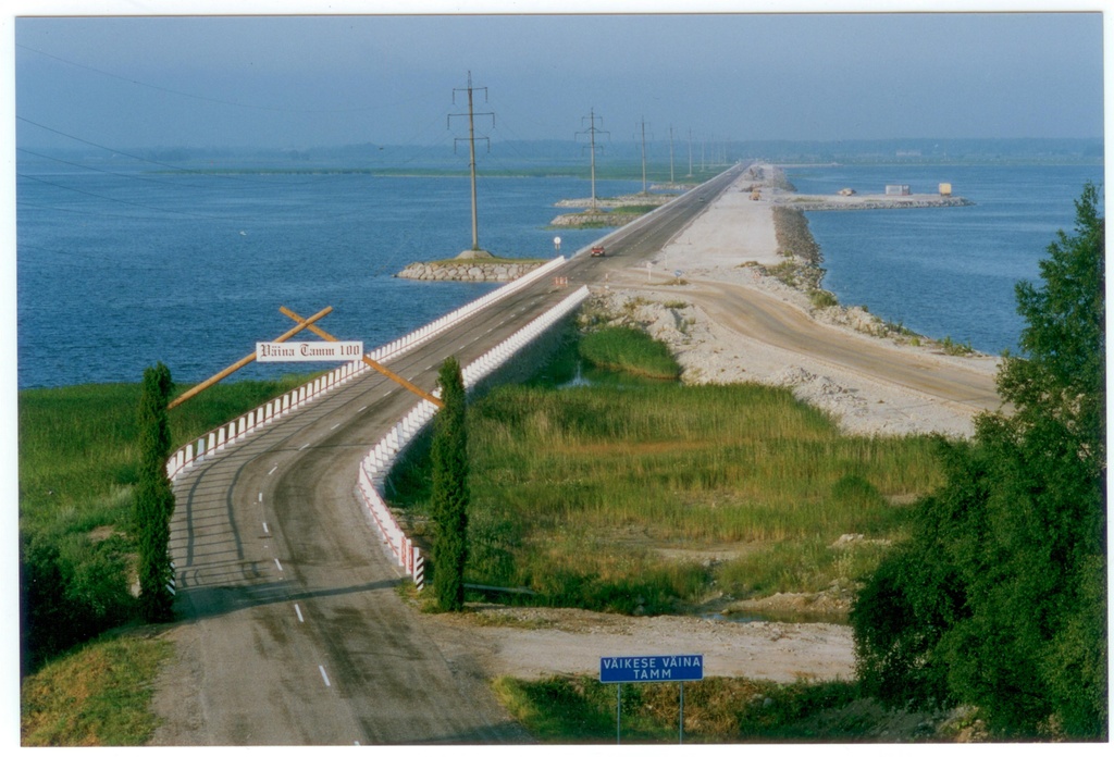 Väinatamm aastal1996