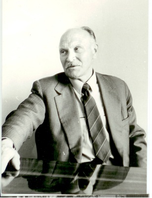 Manivald Pajulaid  duplicate photo