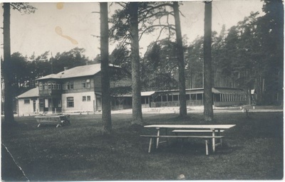 Postkaart. Vaade Paralepa restoranile Ungru-Paralepa metsas. Foto: I. Christin. u. 1910.  duplicate photo