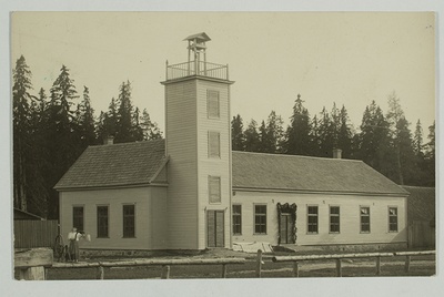 Vändra Tuletõrje seltsimaja  similar photo