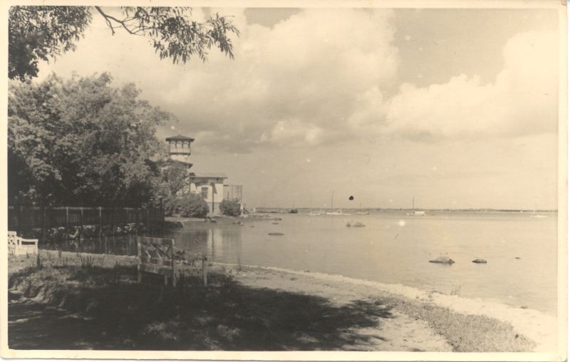 Fotopostkaart. Vaade Šokolaadi promenaadilt Peltzeri villale 1937