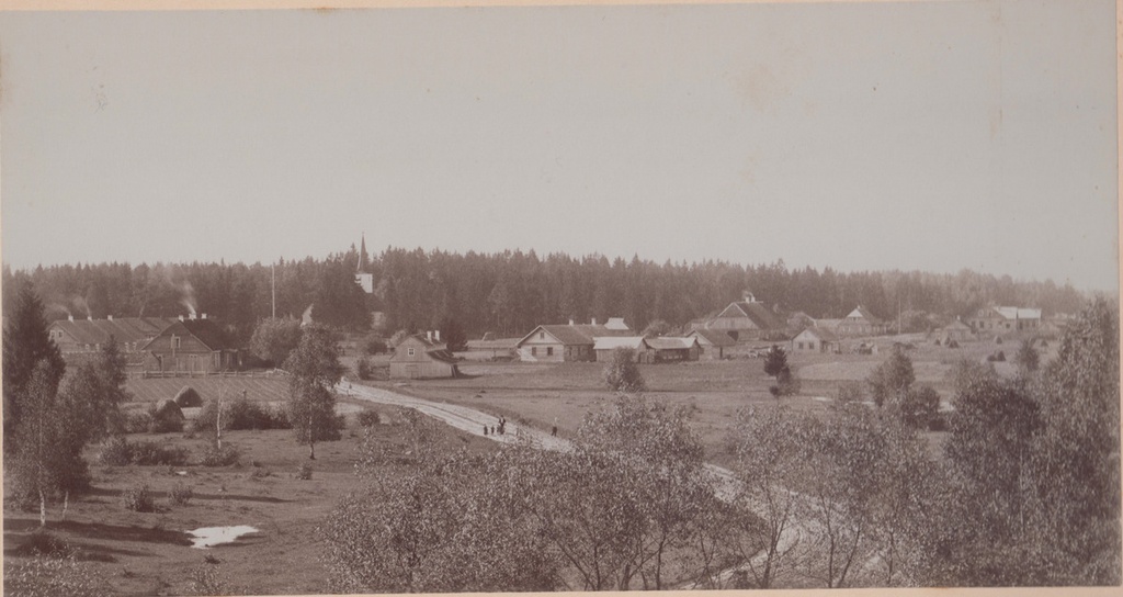 Vändra alev, vaade vene kiriku tornist luteri kiriku poole.