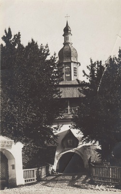 Petseri kloostri värav  duplicate photo