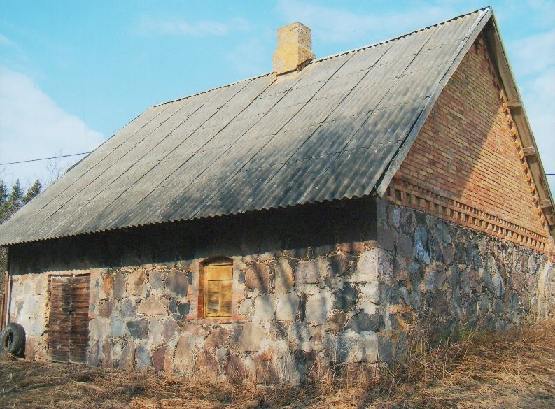 Puugi mõisa abihoone