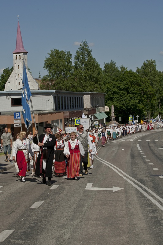 Eesti naiskooride laulupäev Põlvas 2013