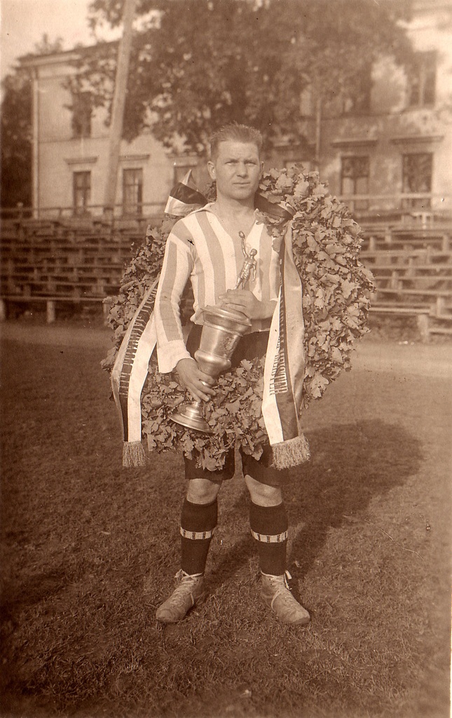 Jalgpallur Otto Reinlo