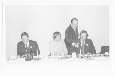 Muuseumitöötajate nääriballil kolhoosi talveaias  similar photo