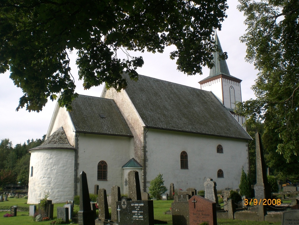 Tanum kirke (Larvik)