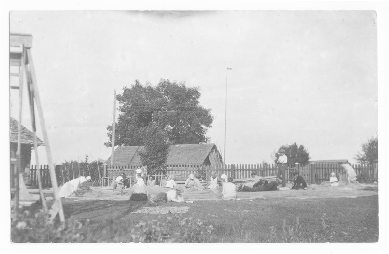 Viinistu küla kalurid ja nende naised noota valmistamas Viinistus 1928.a.