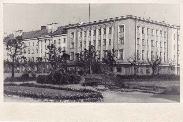 Narva. Peetri plats