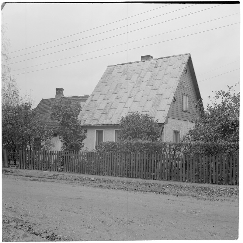 Tartu, Aasa 27, ehitatud 1950. aastal.