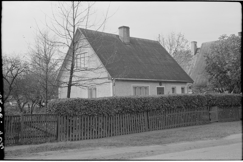 Tartu, L. Puusepa 20.