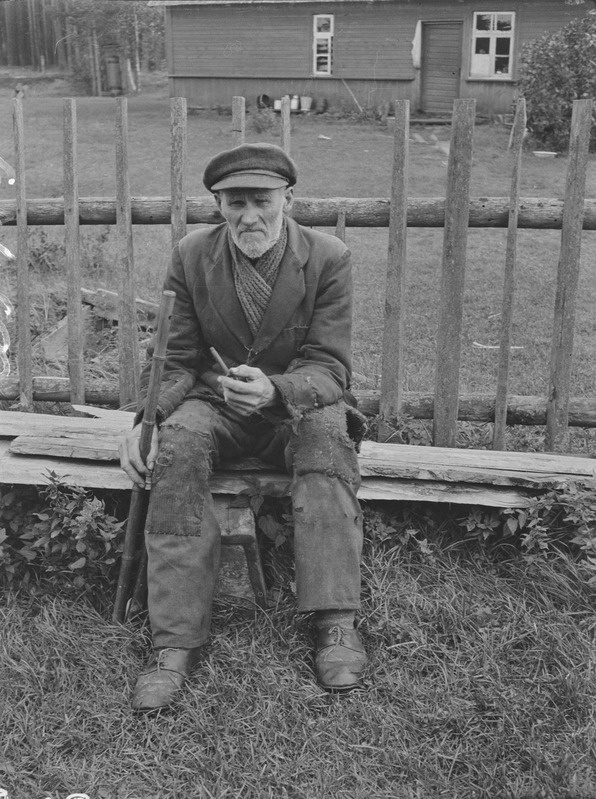 Vana saarlane Kaarel Punn (74) Ire külas