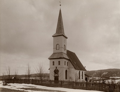 Lørenskog kirke (Lørenskog)  duplicate photo