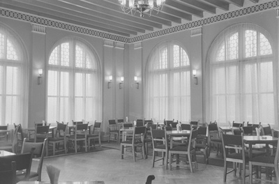 Tartu ülikooli kohvik. Siseruumid  duplicate photo