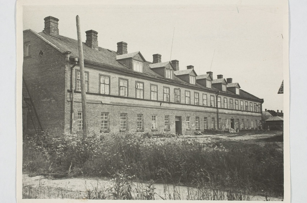 Tööliskasarmu. Sindi, Pärnu mnt. 57