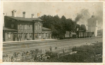 Vaade Keila raudteejaamale, auruvedur Pp 75 kaubavagunitega manööverdamas, 1920. aastad.  duplicate photo