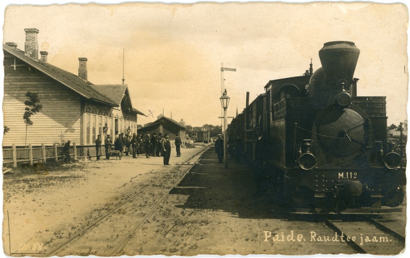 Rong auruveduriga M 112 Paide jaamas, ca 1911. Fotograaf Johannes Ehrenvert.