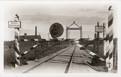 Piiripunkt raudteel Komarovka lähedal, 1920. aastad. Fotograaf Osvald Haidak.  duplicate photo